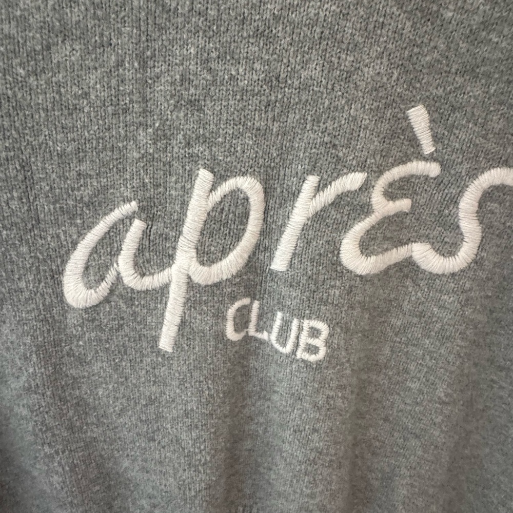 Abercrombie & Fitch Gray Crewneck Sweater